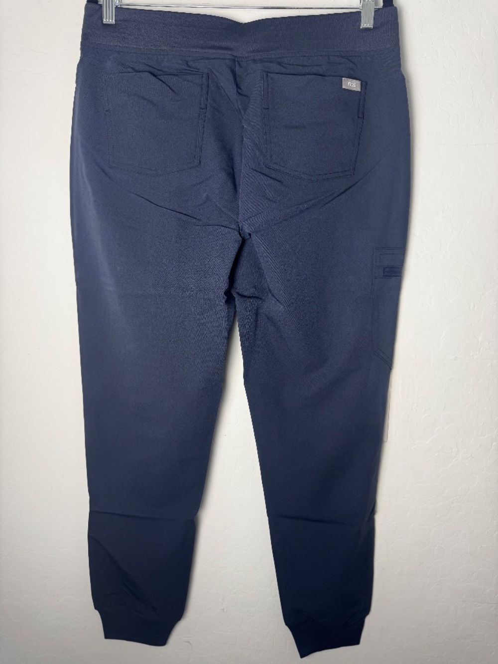 NWT FIGS Dark Sky Rafaela Top Small Zamora Joggers Medium Nurse Scrub Set - Picture 8 of 8